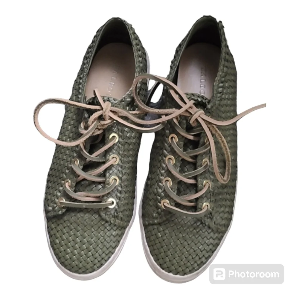 Talbots Hilly Woven sneakers adorable dark green shoes‎ 9M